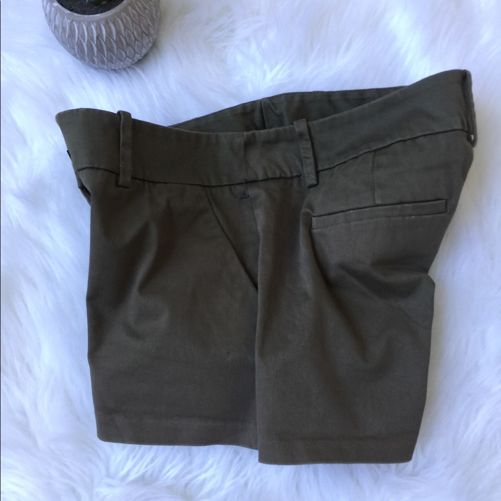 Short - Picture 2 of 4